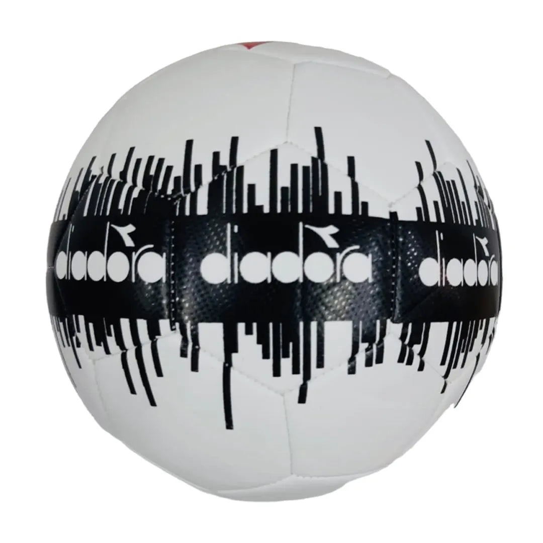 Diadora Dora Soccer Balls | White / Black