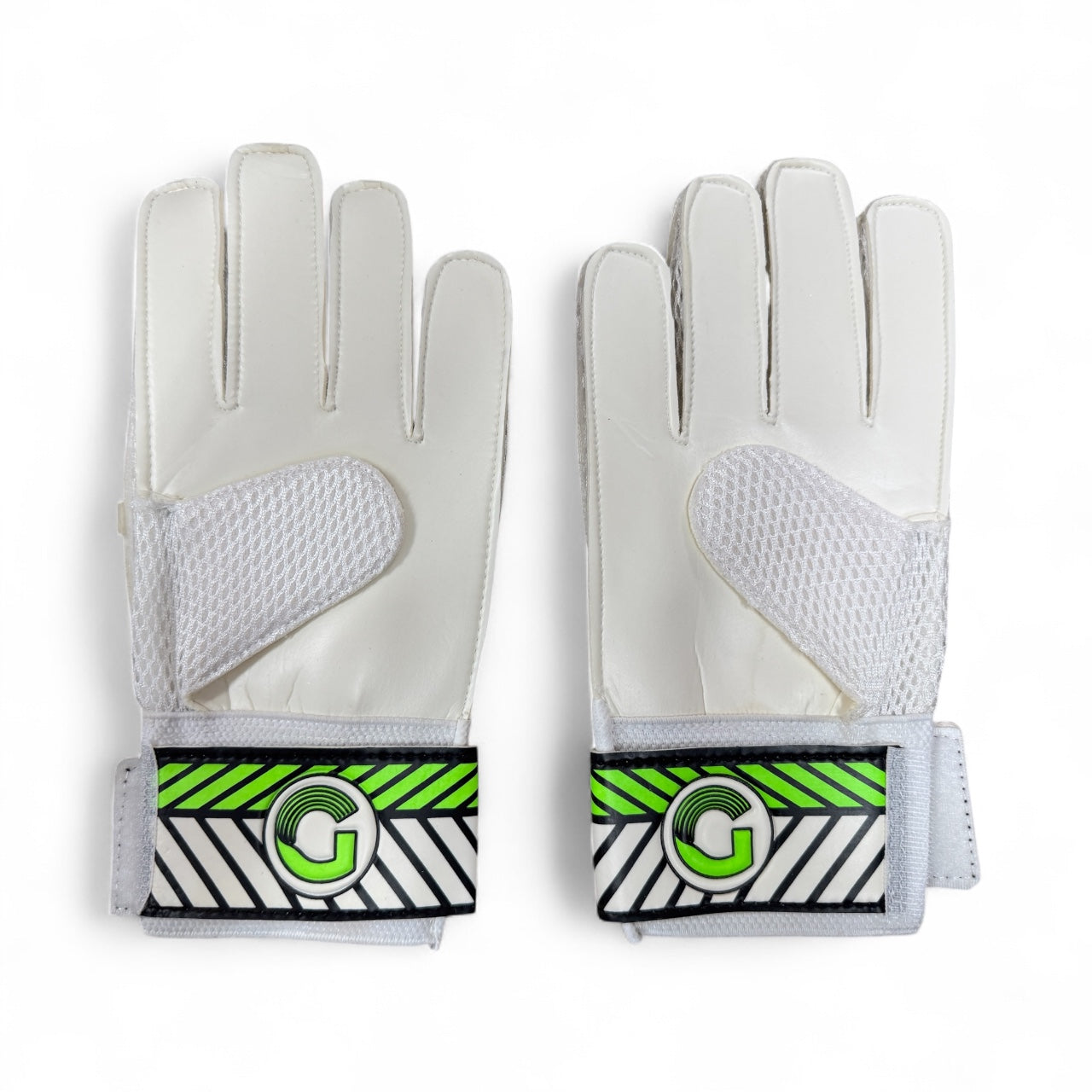 GRIP SPORT Soccer Goal Keeper Gloves - Pro Champ         Black/Green