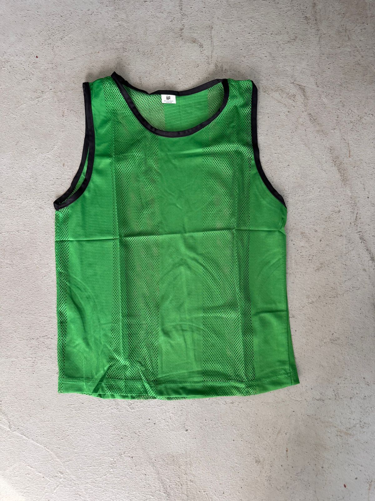 Grip Close End Bibs | Set of 10 | Green